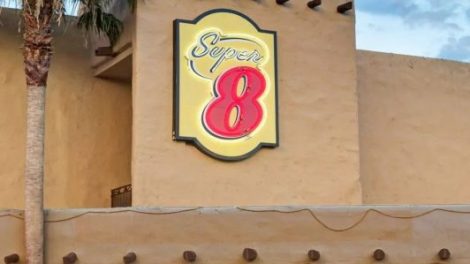 Super 8 Las Vegas North Strip/fremont Street Area