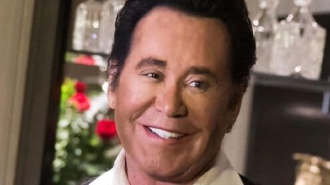 Wayne Newton: Up Close And Personal